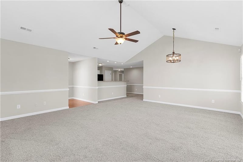 103 Chadbury Dr, Dunn, NC 28334