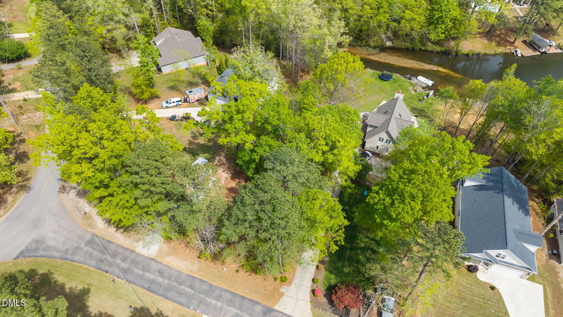 103 Chuckwagon Dr, Louisburg, NC 27549
