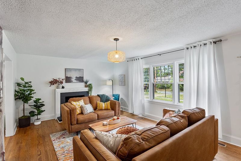 103 Circle Dr, Mebane, NC 27302