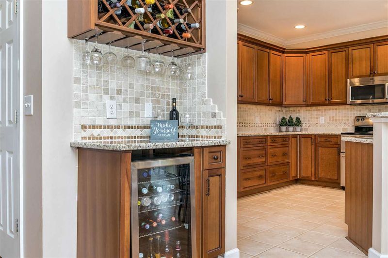 103 E Clarksville Ct, Cary, NC 27159