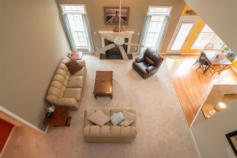 103 Clearcreek Ct, Cary, NC 27513