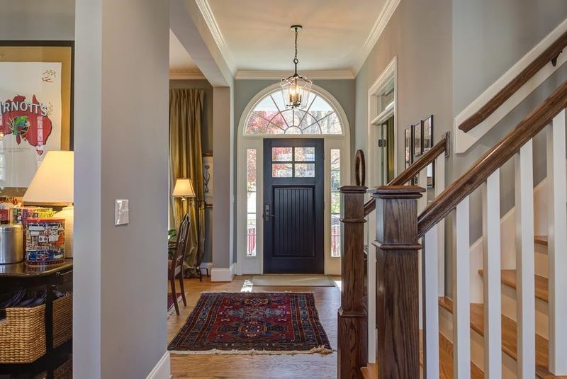 103 Commons Way, Chapel Hill, NC 27516