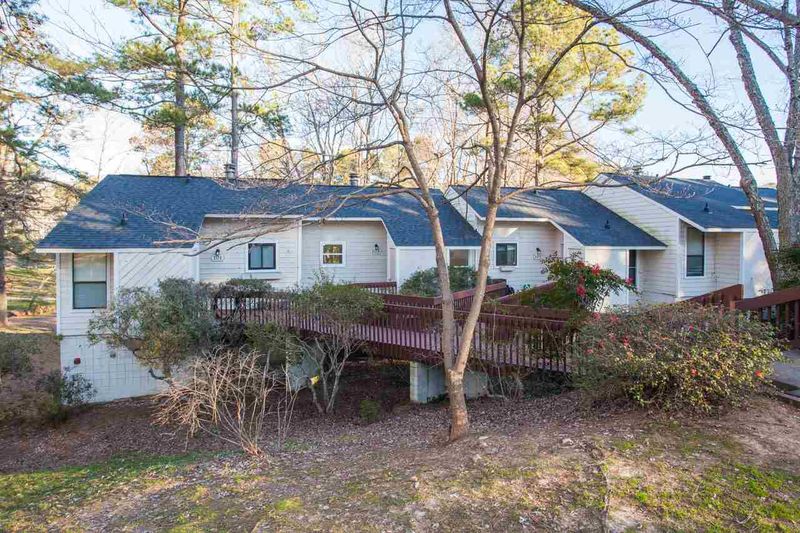 103 Concannon Ct, Cary, NC 27511