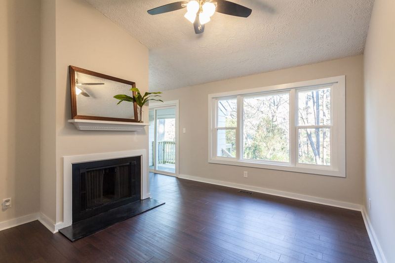 103 Concannon Ct, Cary, NC 27511