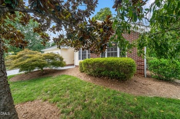 103 Conway Ct, Cary, NC 27513