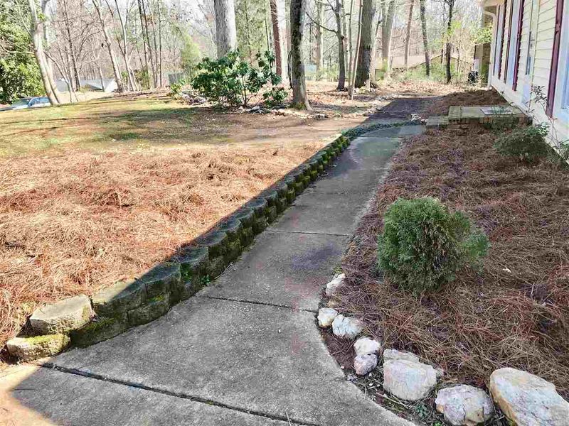 103 Coorsdale Dr, Cary, NC 27511