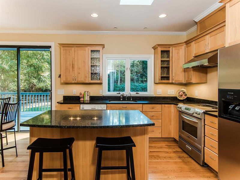 103 Craborchard Pl, Chapel Hill, NC 27514