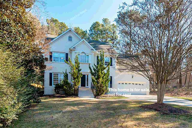 103 Cranborne Ln, Cary, NC 27519