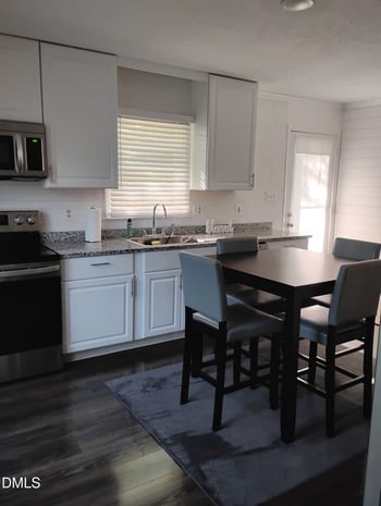 103 Crestwater Ct, Louisburg, NC 27549