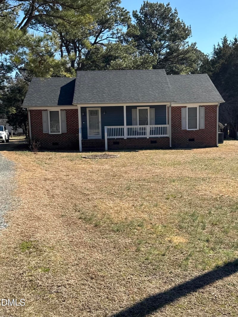 103 Crestwater Ct, Louisburg, NC 27549