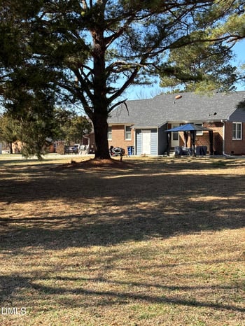 103 Crestwater Ct, Louisburg, NC 27549