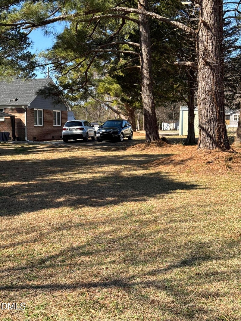 103 Crestwater Ct, Louisburg, NC 27549