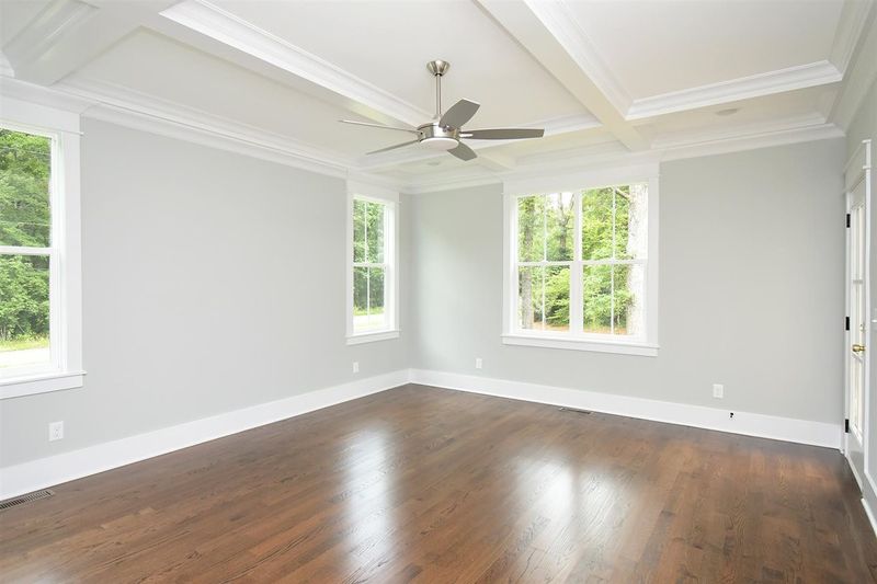 103 Curlew Dr, Chapel Hill, NC 27517
