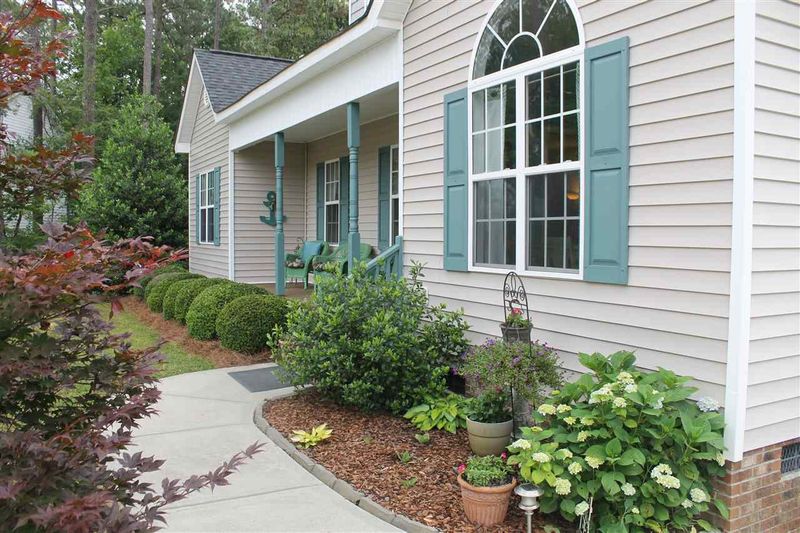103 Dodge Ln, Smithfield, NC 27577