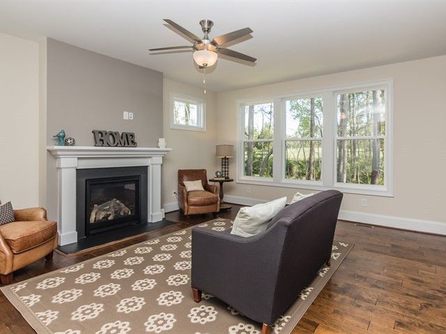 103 El Paso Ave, Durham, NC 27703