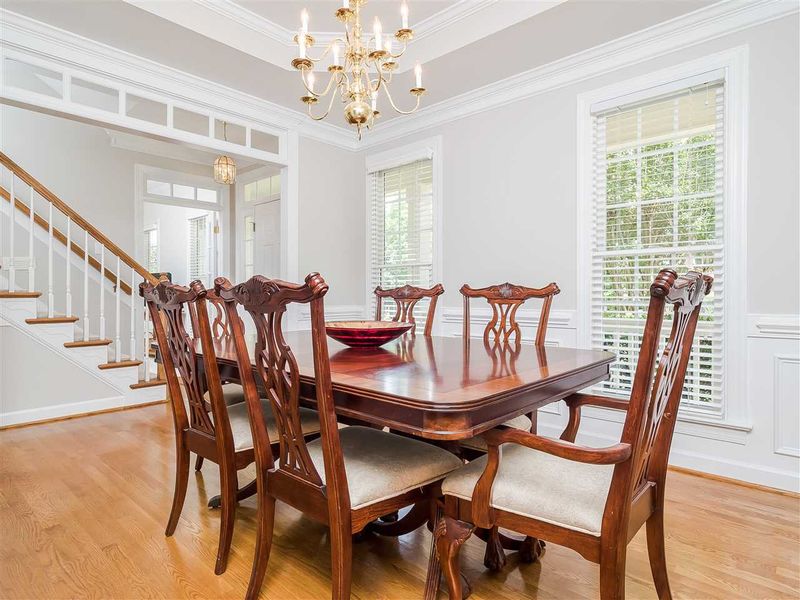 103 Glenmore Rd, Cary, NC 27519