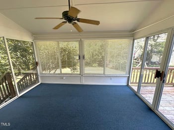 103 Glenstone Ln, Cary, NC 27518