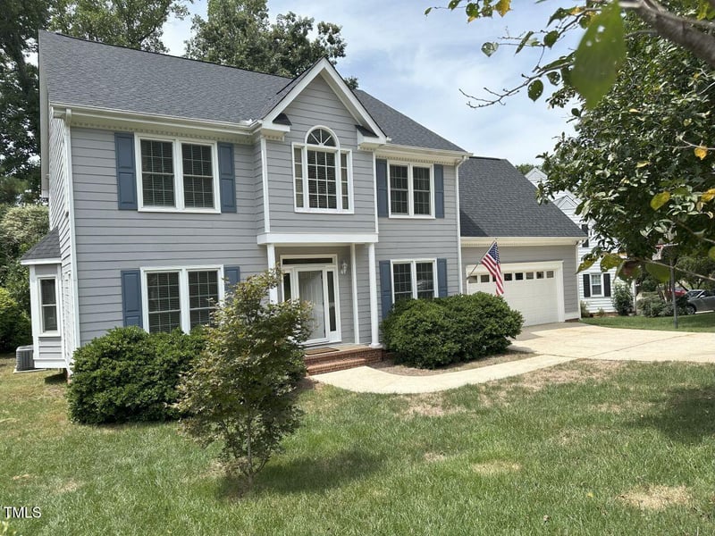 103 Glenstone Ln, Cary, NC 27518