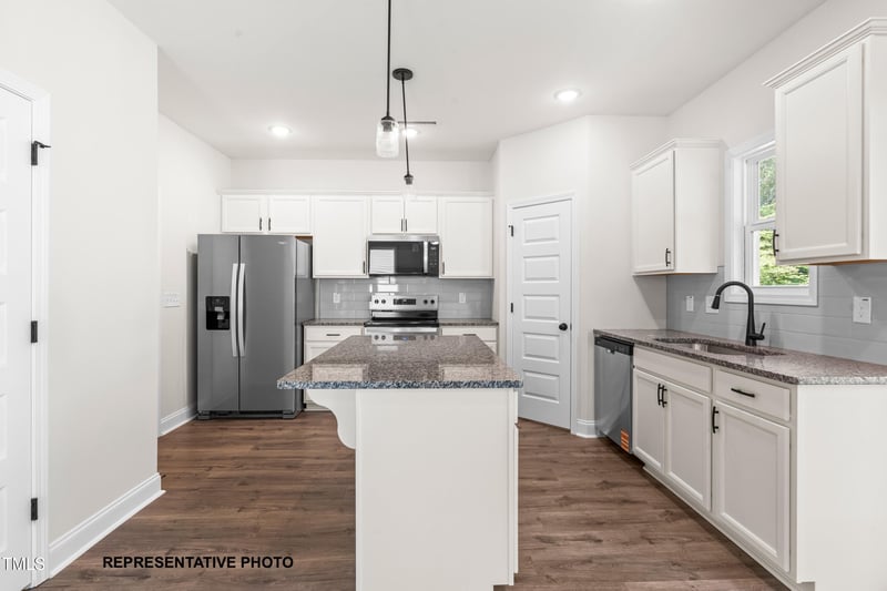 103 Goldenrod Loop, Clayton, NC 27520