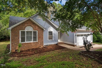 103 Gracewood Pl, Chapel Hill, NC 27516