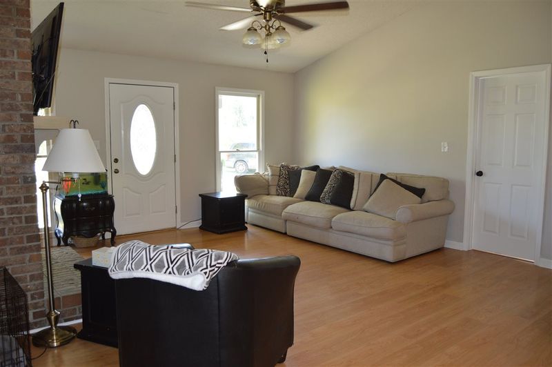 103 Grouse Ct, Clayton, NC 27520