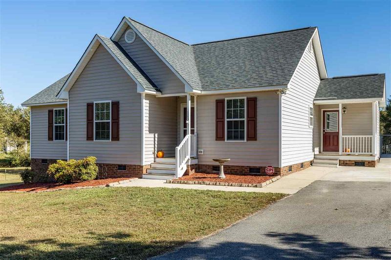 103 Holly Ranch Ct, Willow Springs, NC 27592