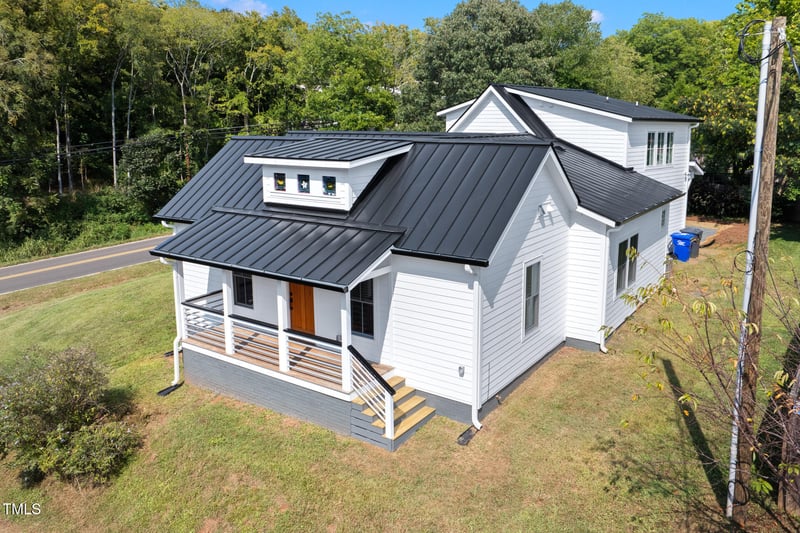 103 Holt St, Hillsborough, NC 27278