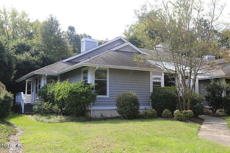 103 Homewood Dr, Chapel Hill, NC 27514