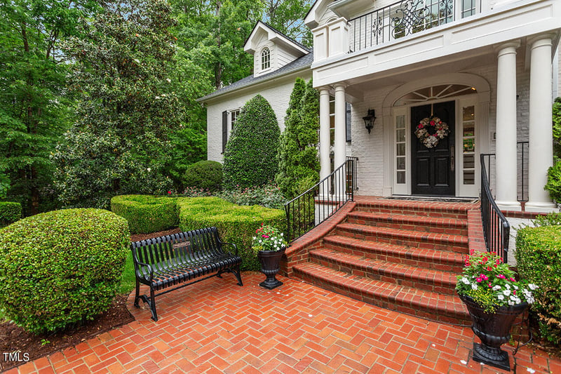 103 Hoy Ct, Cary, NC 27511