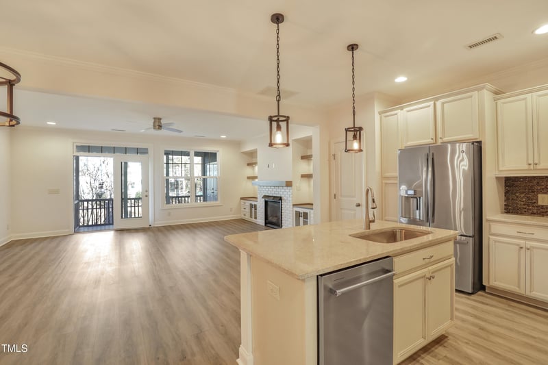 103 Hundred Oaks Ln, Holly Springs, NC 27540
