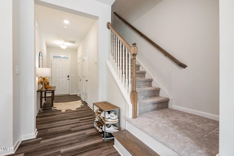103 Hunston Dr, Holly Springs, NC 27540