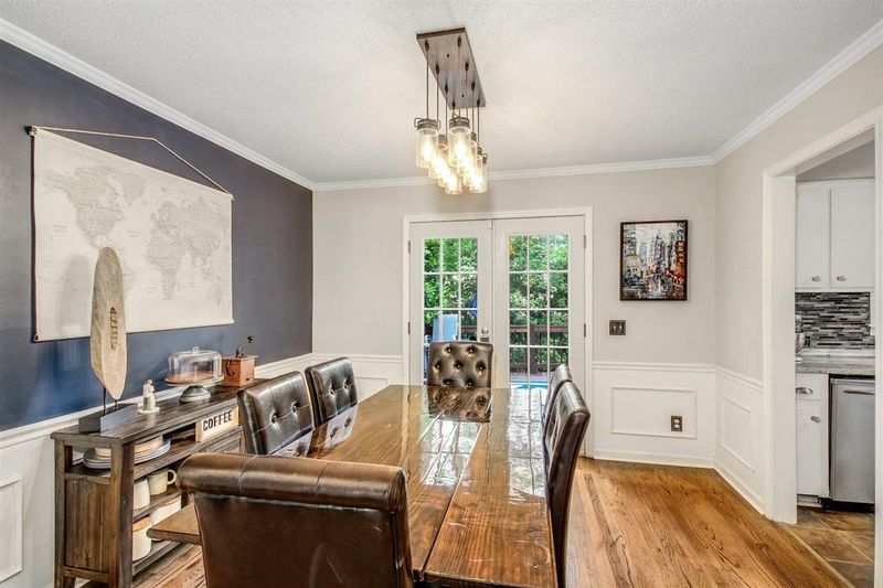 103 Hutchins Dr, Garner, NC 27529