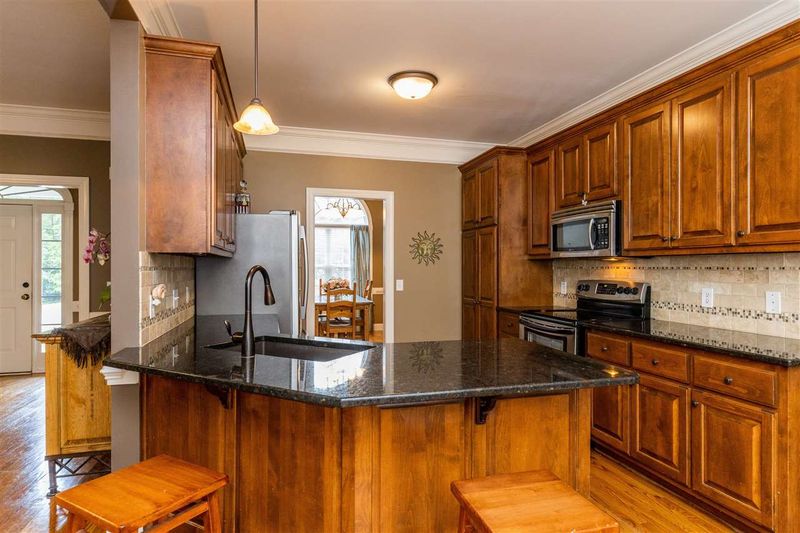 103 Javelin Ct, Clayton, NC 27520