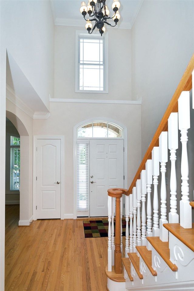 103 Juliet Cir, Cary, NC 27513