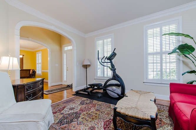 103 Kalmia Ln, Cary, NC 27518