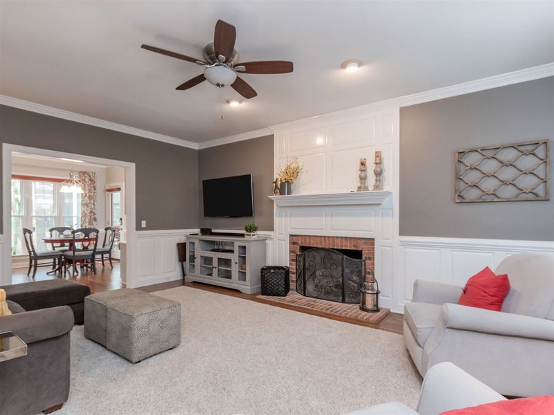 103 King Henry Ct, Cary, NC 27511