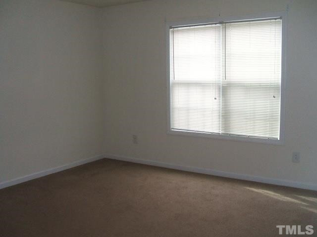 103 Kivett Rd, Lillington, NC 27546