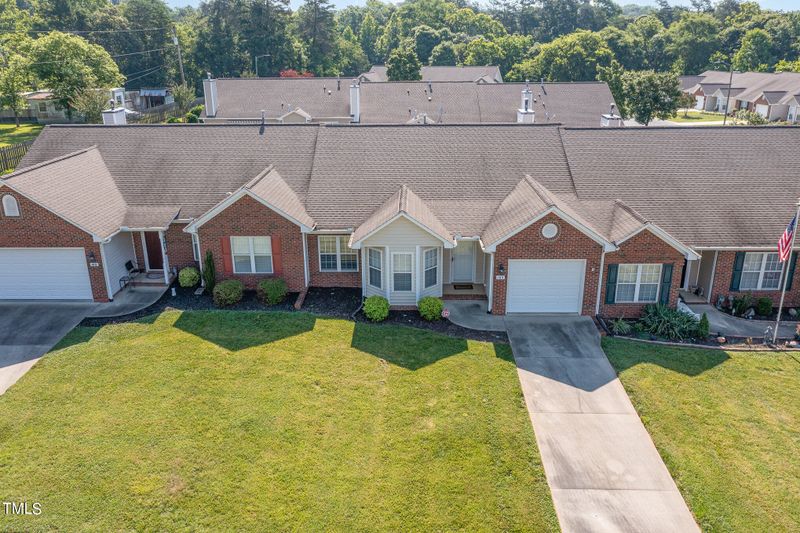 103 Knight Ct, Graham, NC 27253