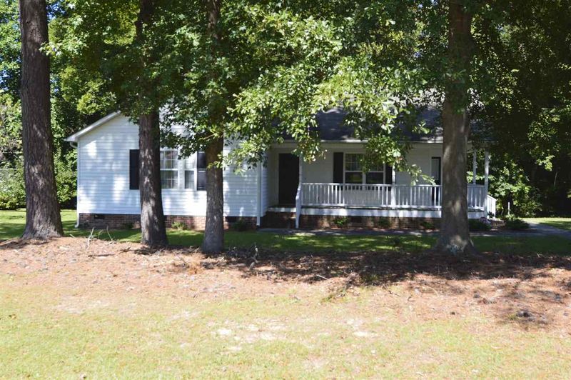 103 S Lakeside Dr, Smithfield, NC 27577