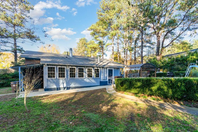 103 Lakeview Ave, Wake Forest, NC 27587
