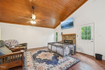 103 Lakeway Ct, Cary, NC 27511