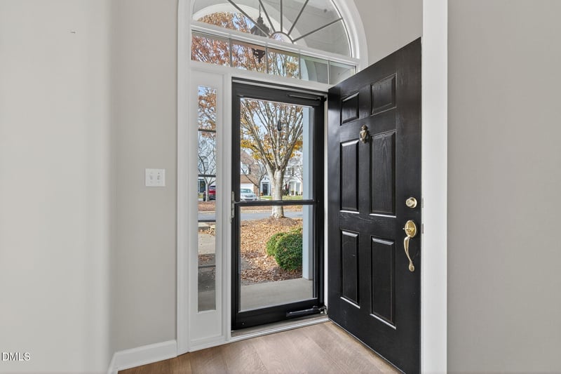 103 Landser Ct, Cary, NC 27519