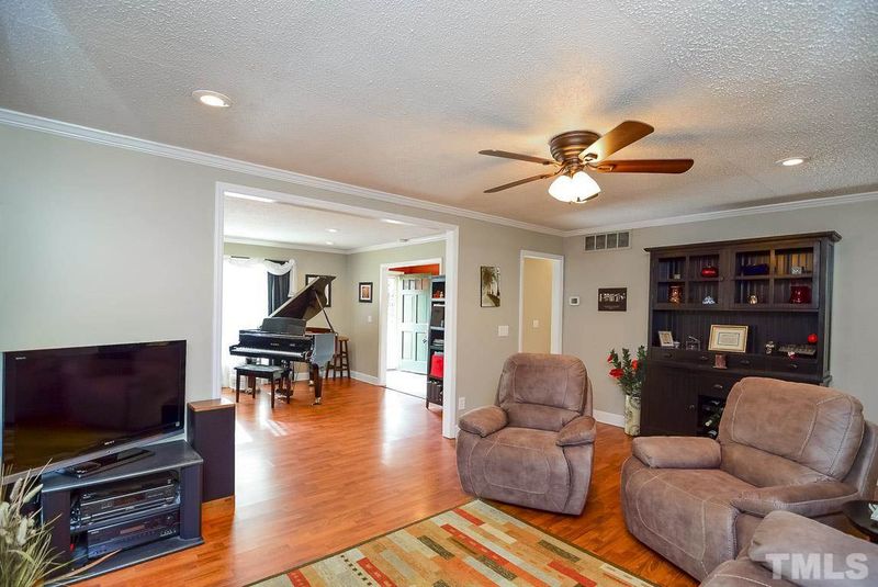 103 Larmack Ct, Durham, NC 27713