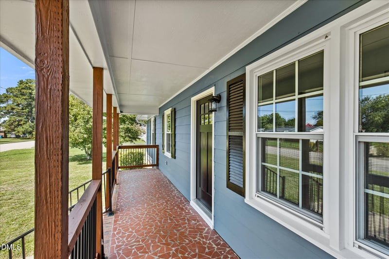 103 Lilly St, Dunn, NC 28334