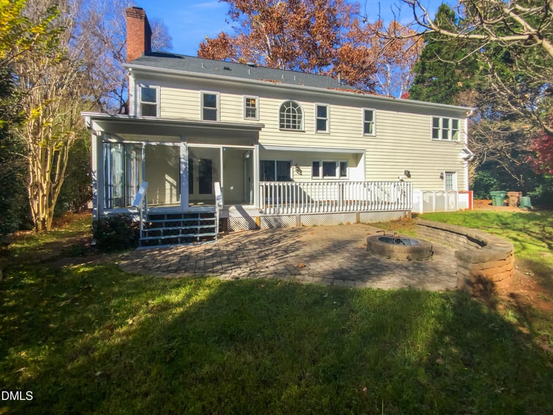 103 Lochberry Ln, Cary, NC 27518