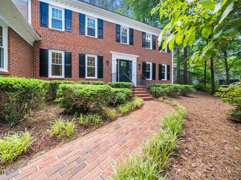 103 Lochwood West Dr, Cary, NC 27518