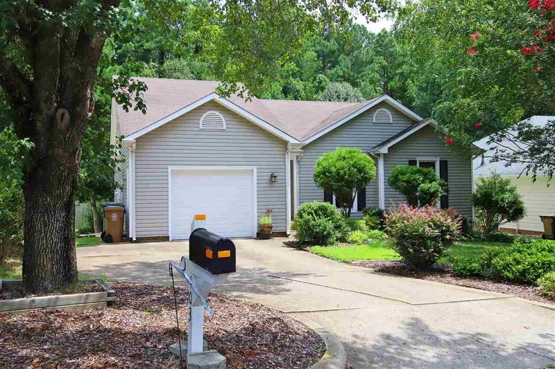 103 Lonesome Pine Dr, Cary, NC 27513