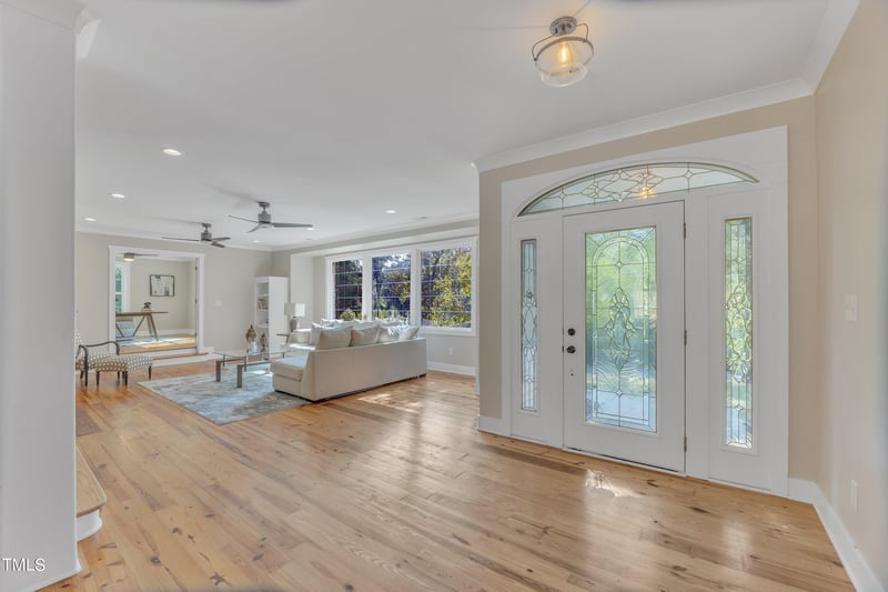 103 Longview Lake Dr, Raleigh, NC 27610
