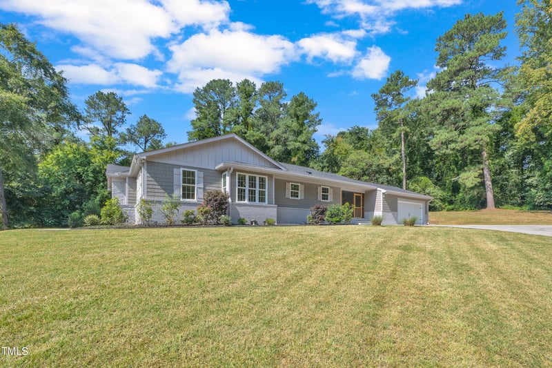 103 Longview Lake Dr, Raleigh, NC 27610