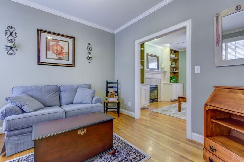 103 Maple Crest Ct, Apex, NC 27502